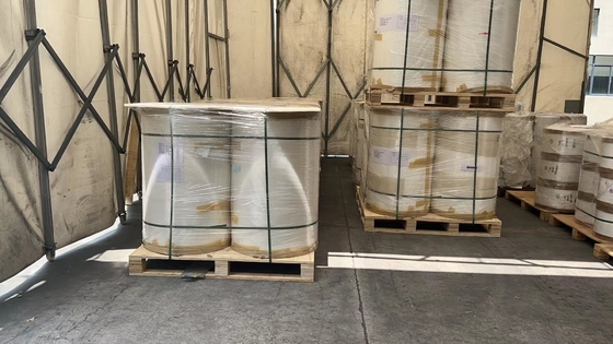 Film en PE laminé croisé sans dérapage pour l'application de membranes imperméables