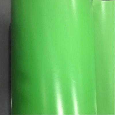Film de polyéthylène haute densité allongement résistance à la traction barrière à l'humidité surface lisse Couleur blanche