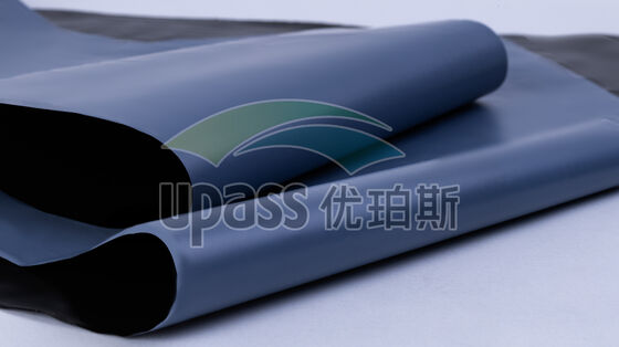 Film laminé croisé HDPE pour membranes imperméables à l'asphalte et sous-couche de toiture synthétique