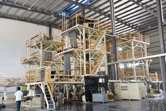 Film laminé croisé HDPE pour membranes imperméables à l'asphalte et sous-couche de toiture synthétique