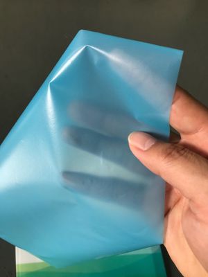Film bleu de libération de PE du micron 0.04mm de l'application 40 de rubans adhésifs de couleur